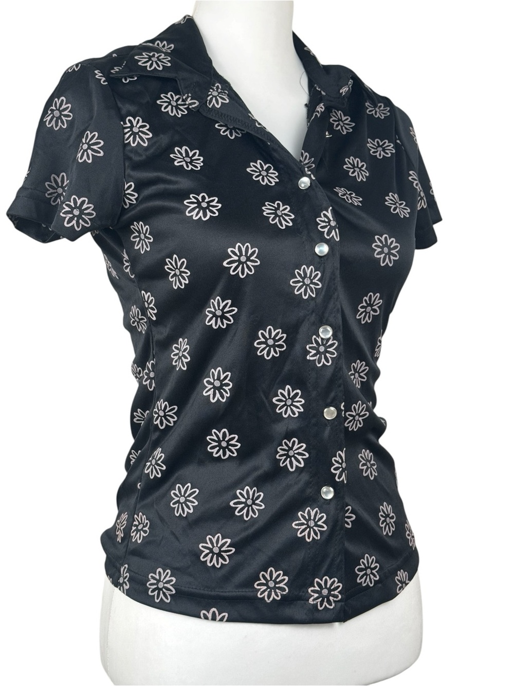 Y2K Vintage In Charge Floral Abstract Button Down Short Sleeve Shirt Size Medium